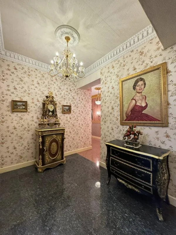 Property photos for Royal Castle Pattanakarn