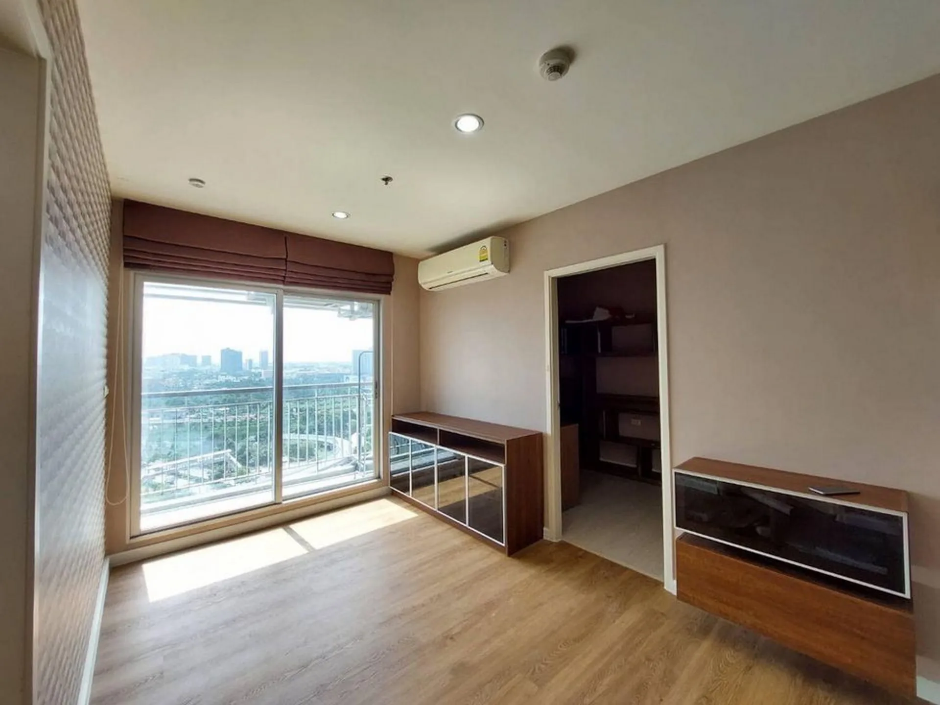 Property photos for Aspire Sathorn Thapra