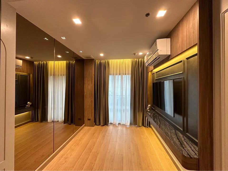 Property photos for Noble Remix2