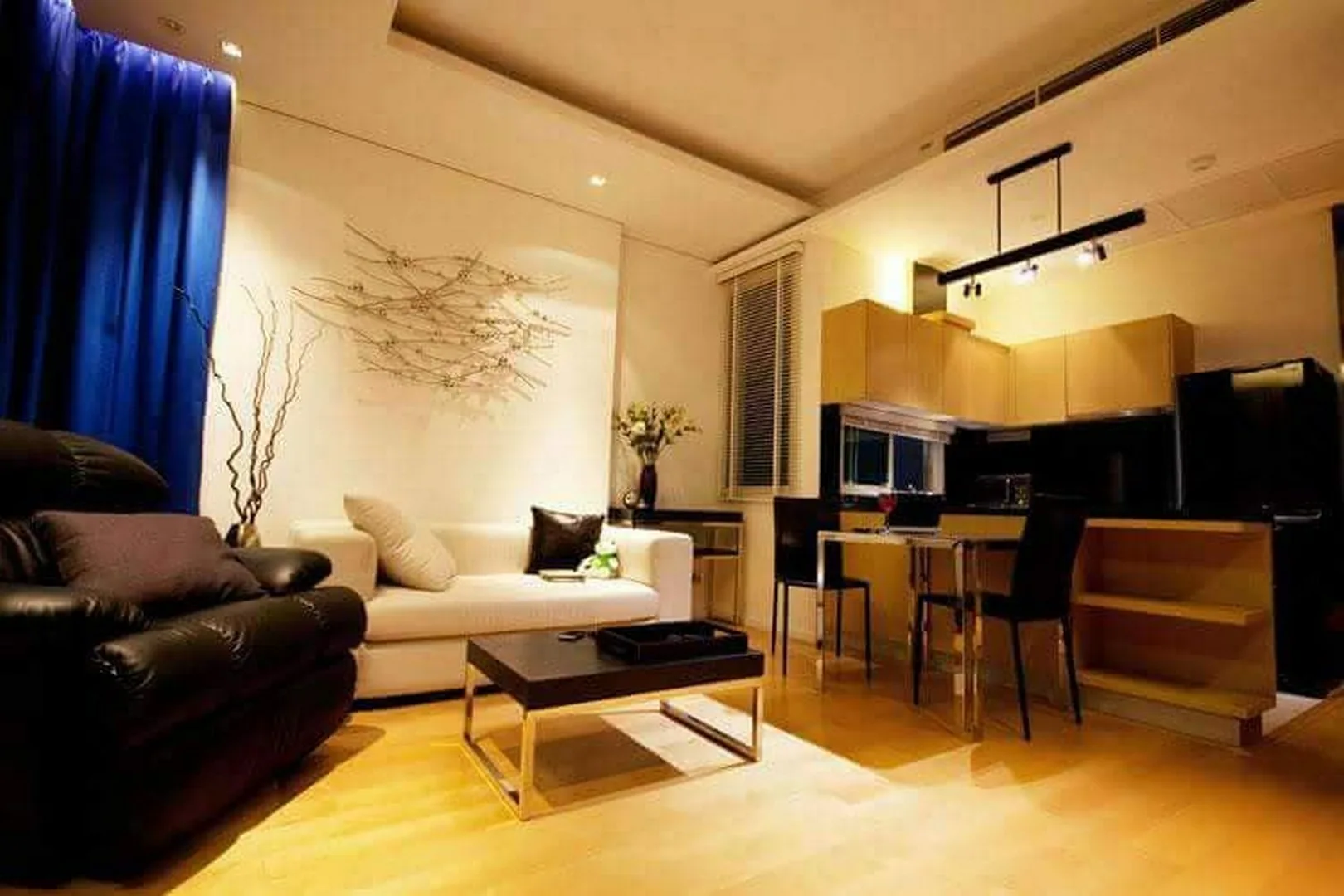 Property photos for Wind Ratchayothin