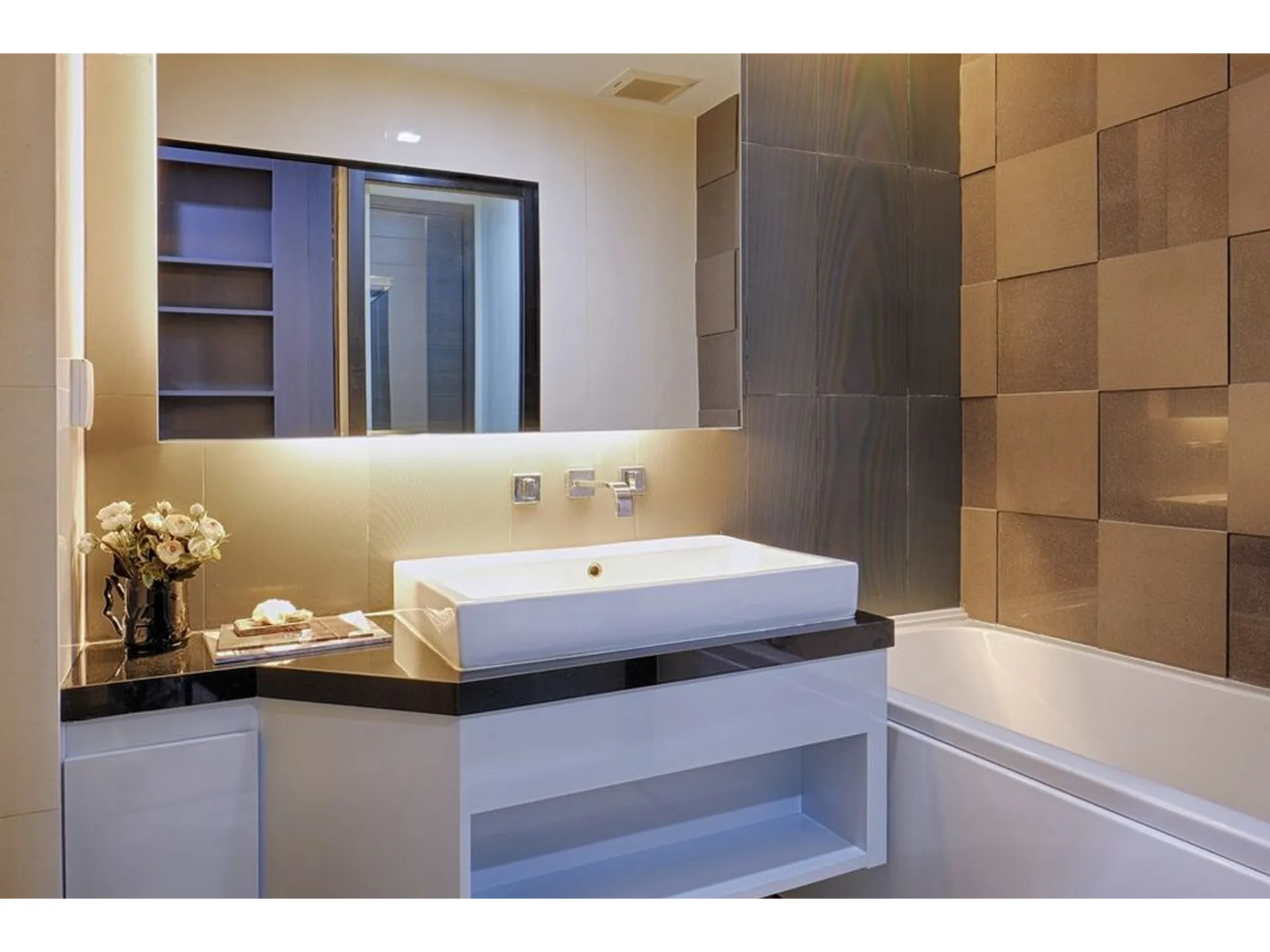 Property photos for Ivy Ampio