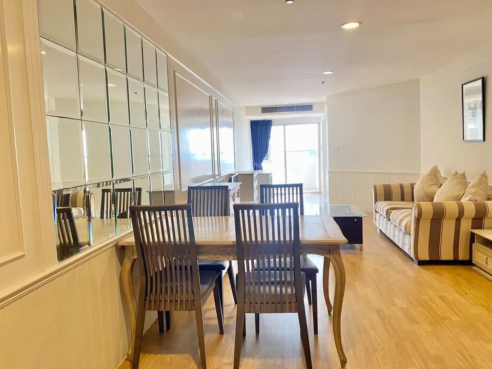 Property photos for The Waterford Diamond