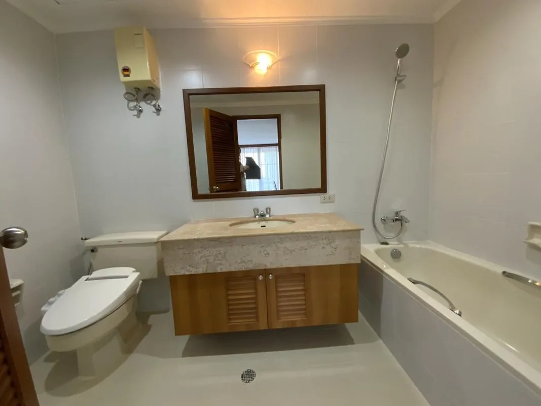 Property photos for Acadamia Grand Tower