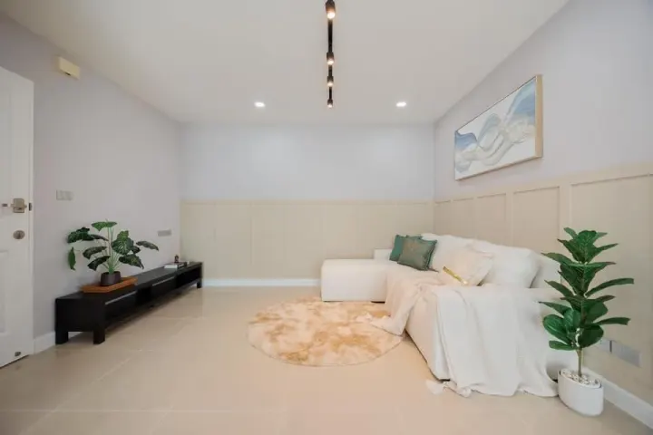 Property photos for Metro Park Sathorn
