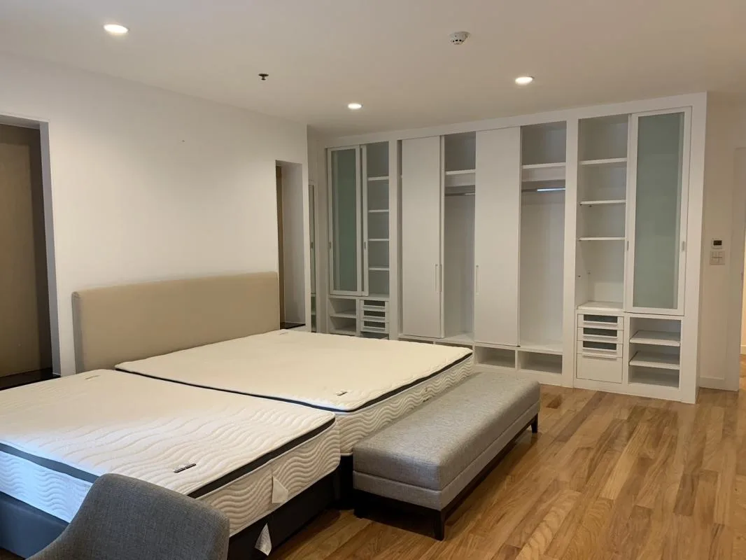 Property photos for Ekamai Gardens (shama Ekamai)