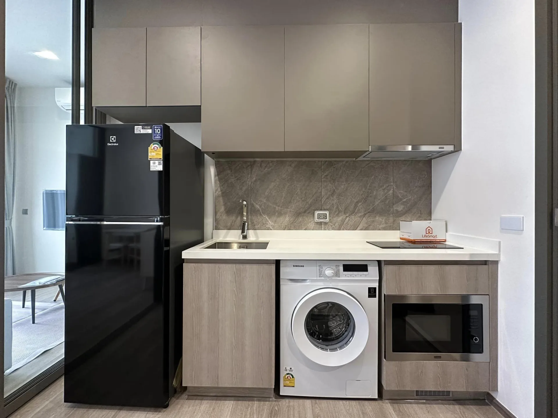 Property photos for Rhythm Charoenkrung Pavillion