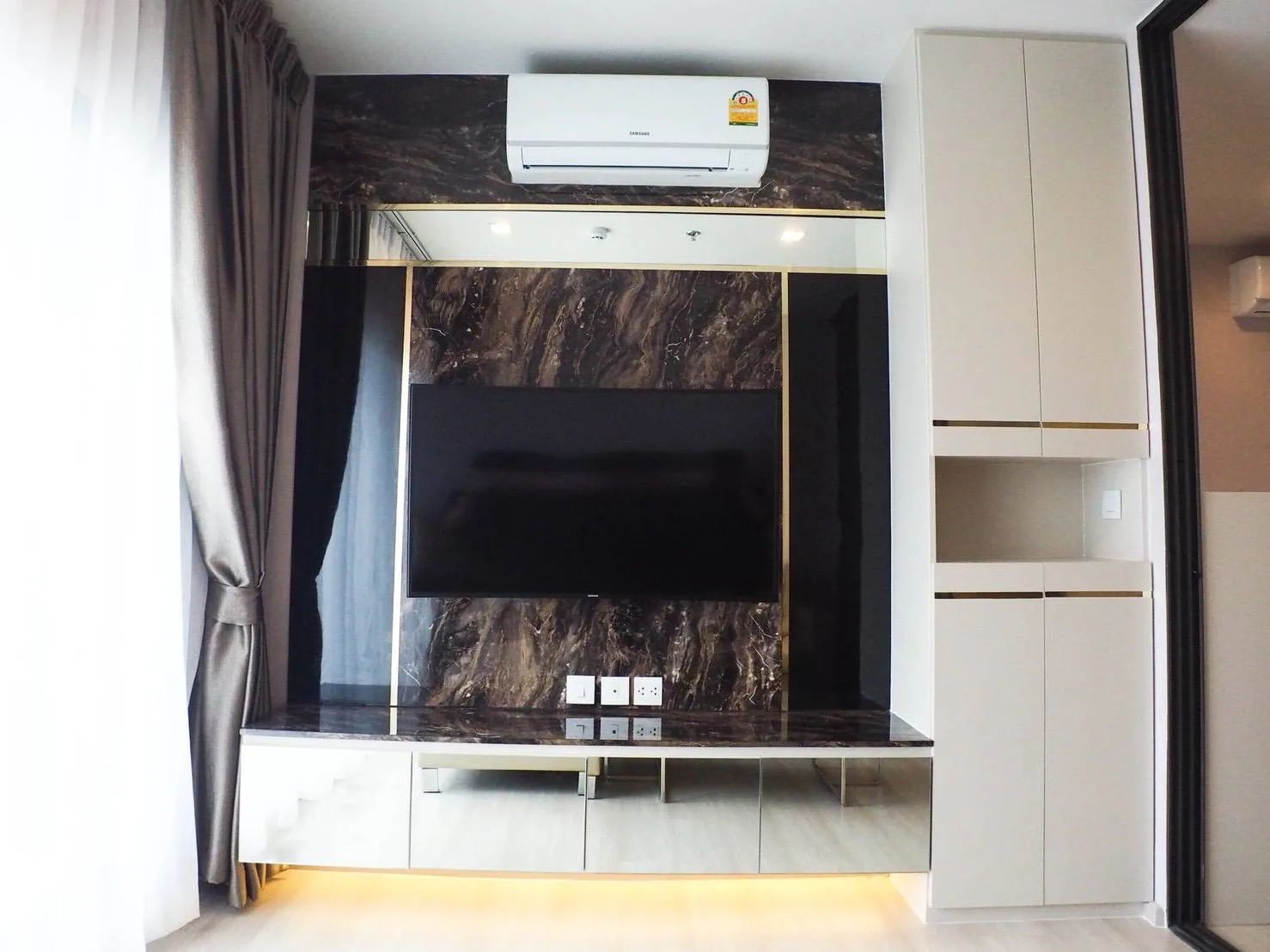Property photos for Life Sukhumvit 48