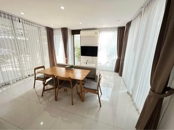 Property photos for Baan Klang Muang Classe Ekkamai-ramintra