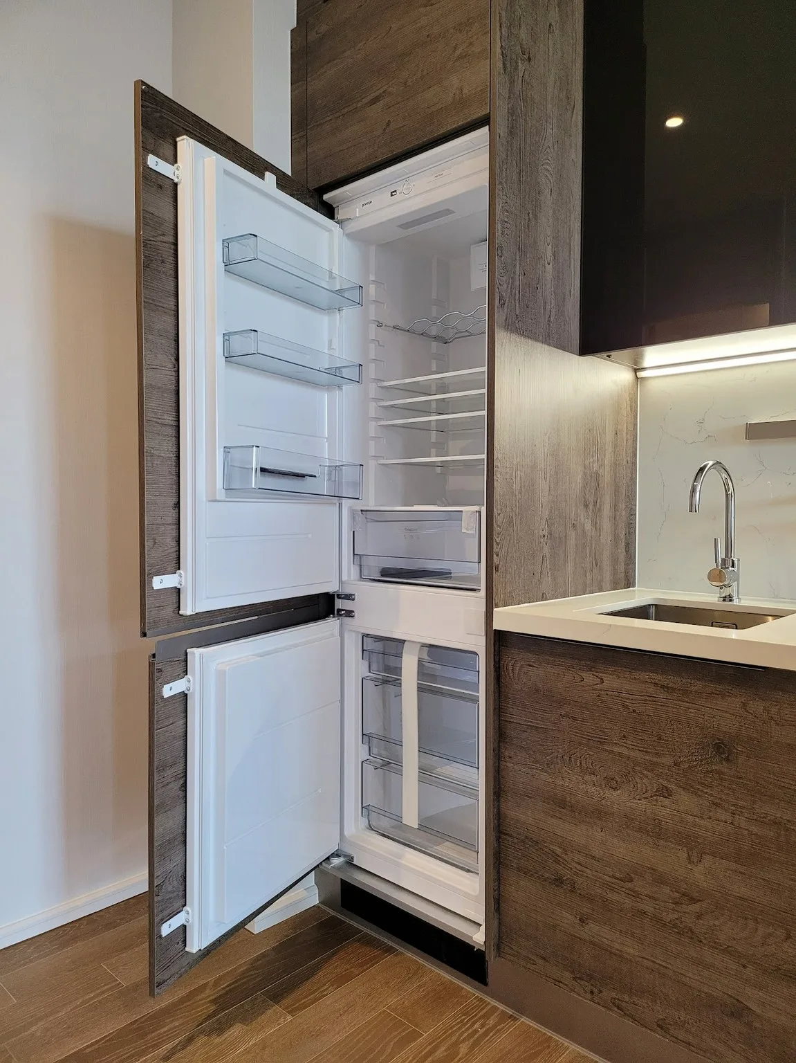 Property photos for Muniq Langsuan