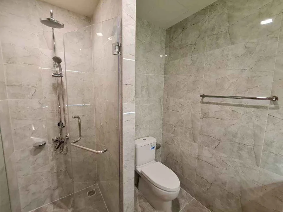 Property photos for Noble Around 33