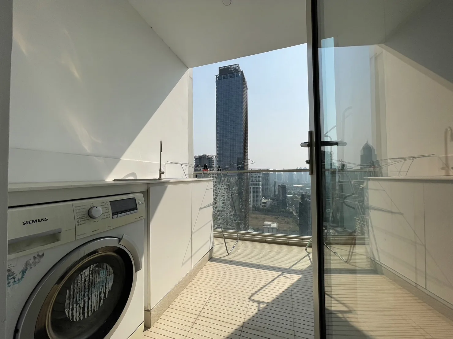 Property photos for 185 Rajadamri