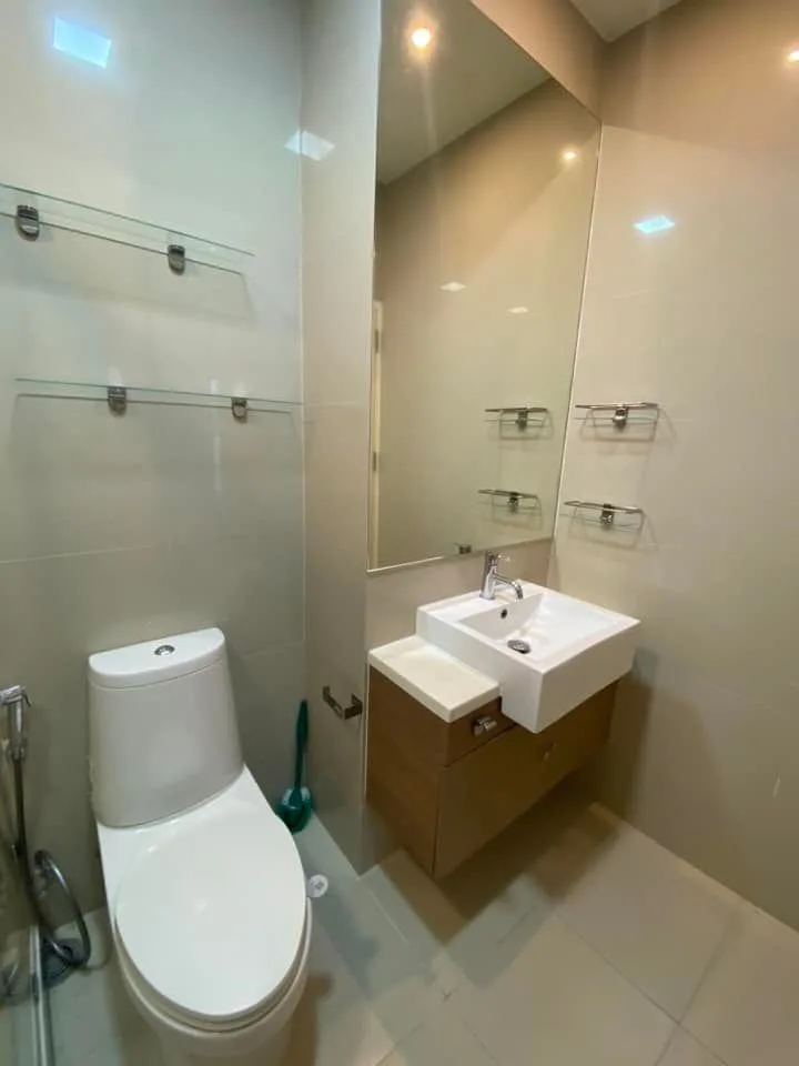 Property photos for Noble Reveal