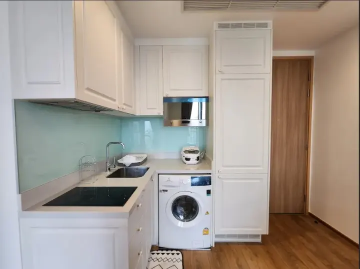 Property photos for Noble BE 33