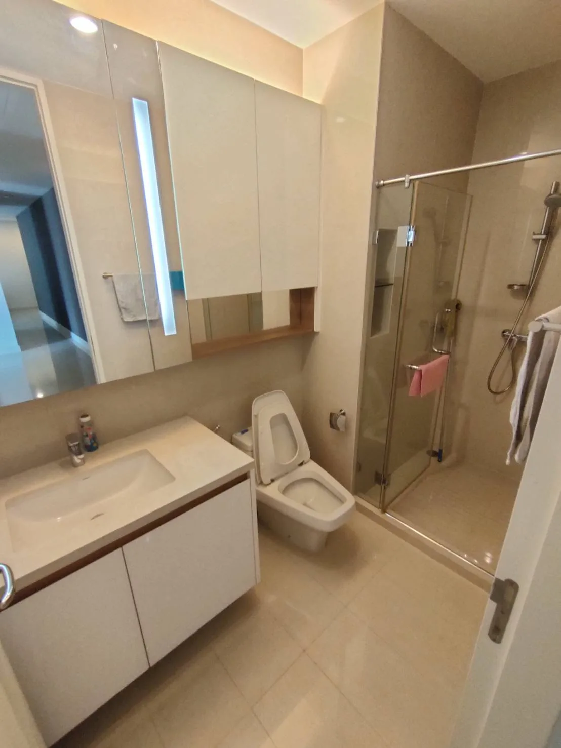 Property photos for Q Langsuan
