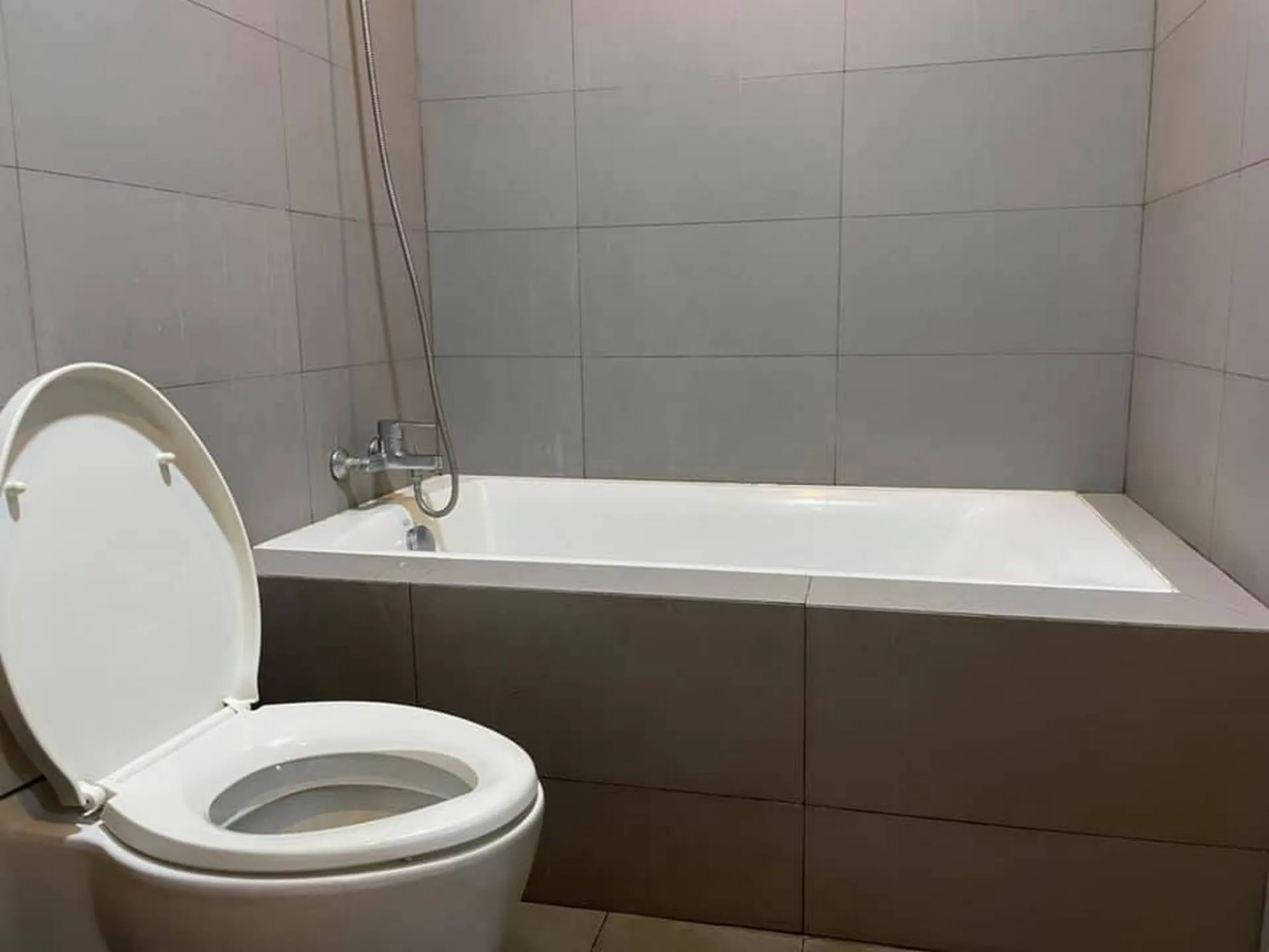 Property photos for Noble Revent