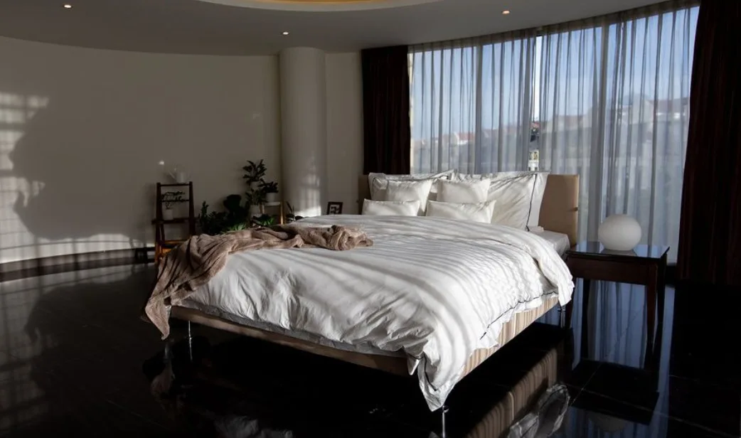 Property photos for Seven Place Executive Residences