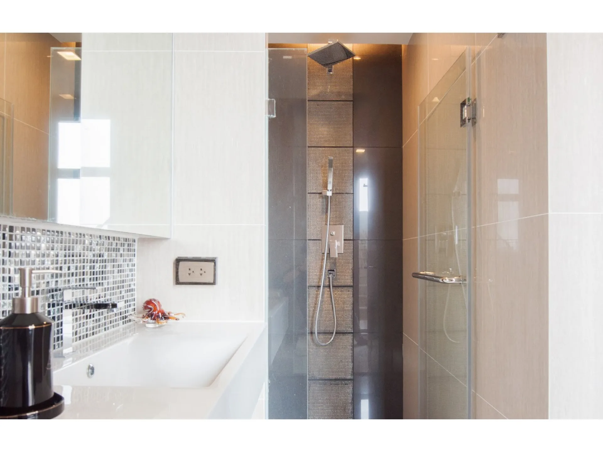 Property photos for Rhythm Sukhumvit 44/1