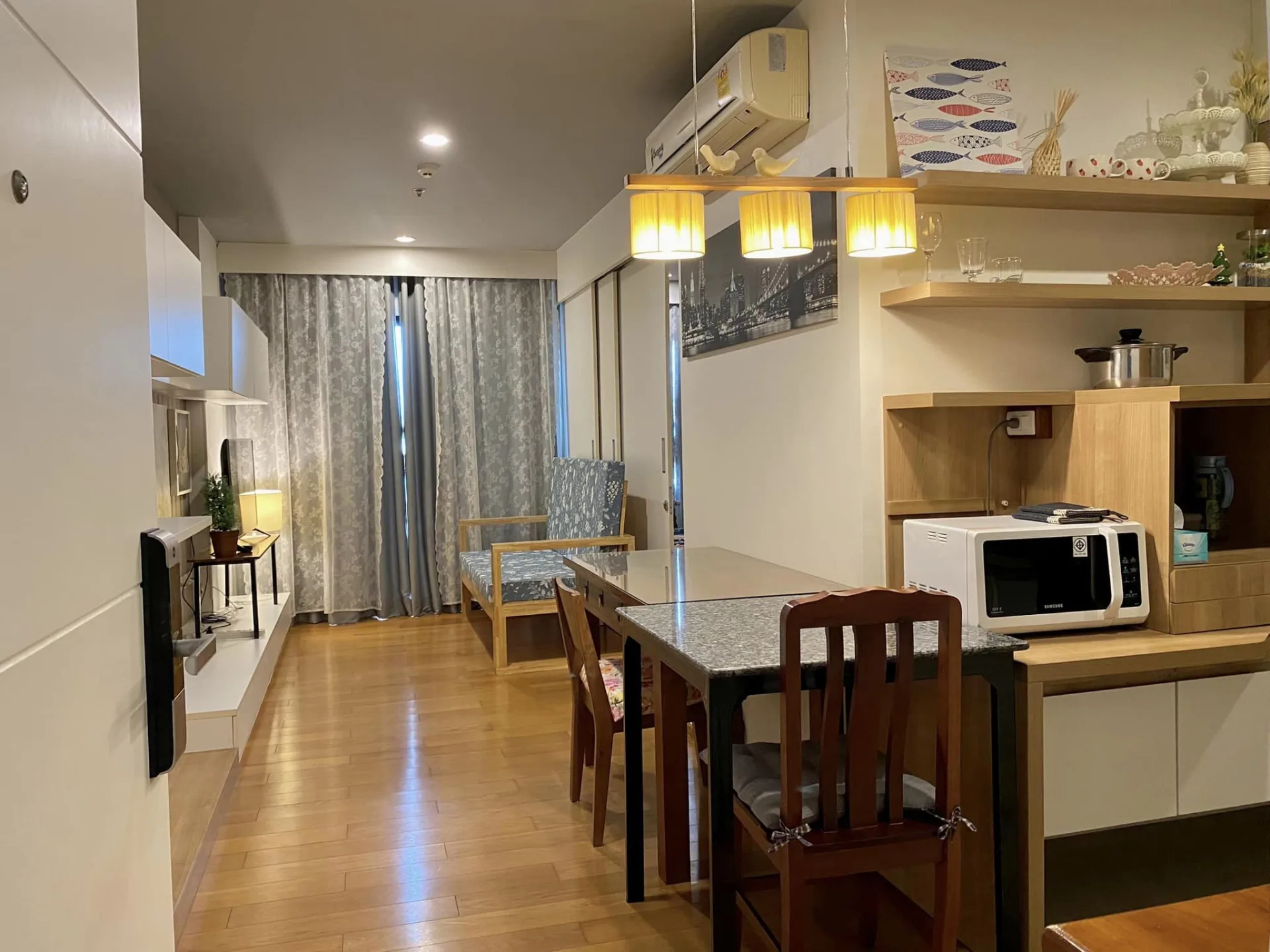Property photos for Blocs 77