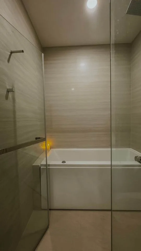 Property photos for Park Origin Thonglor