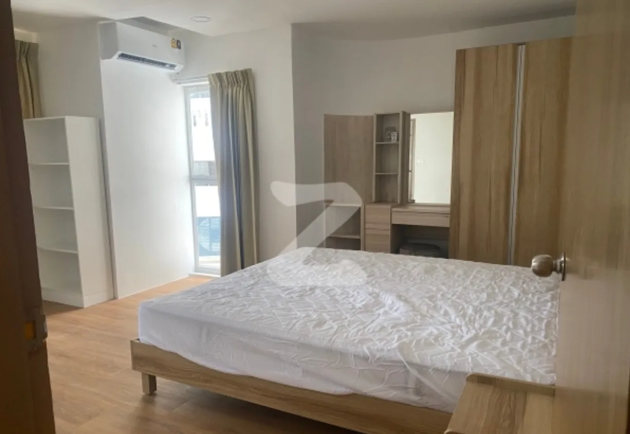 Property photos for Crystal Garden