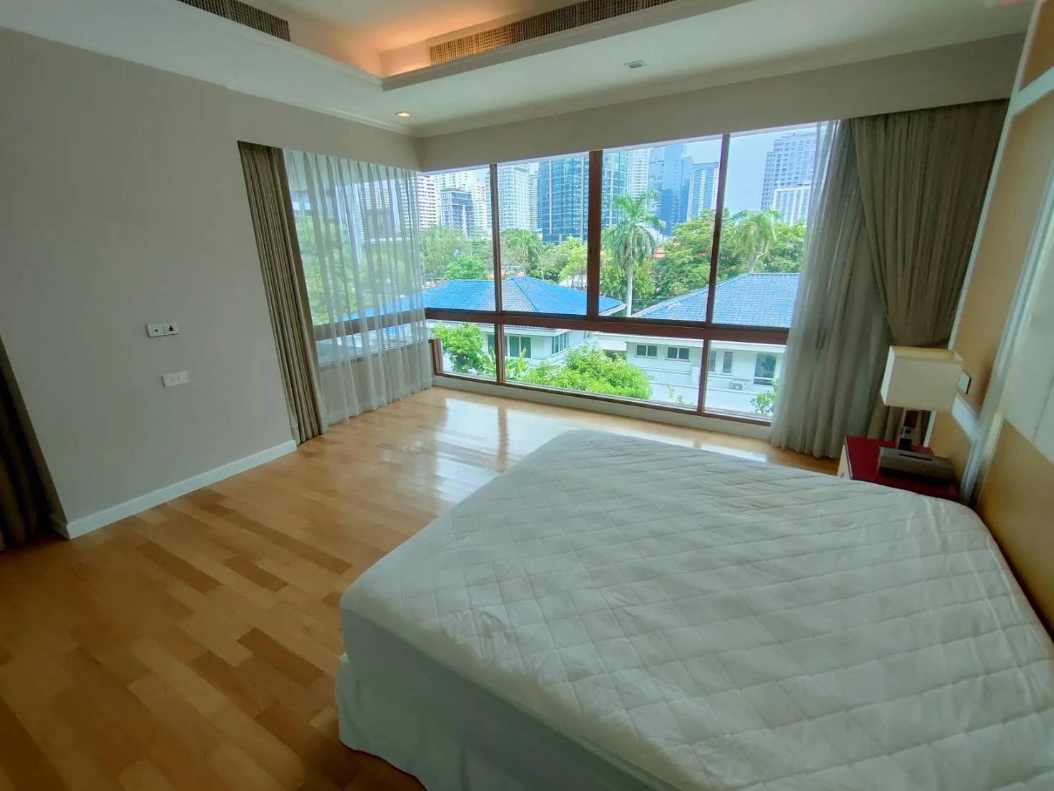 Property photos for The Marvel Residence Thonglor 5