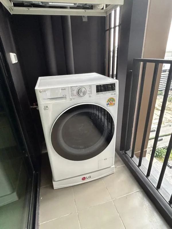 Property photos for Nue District R9
