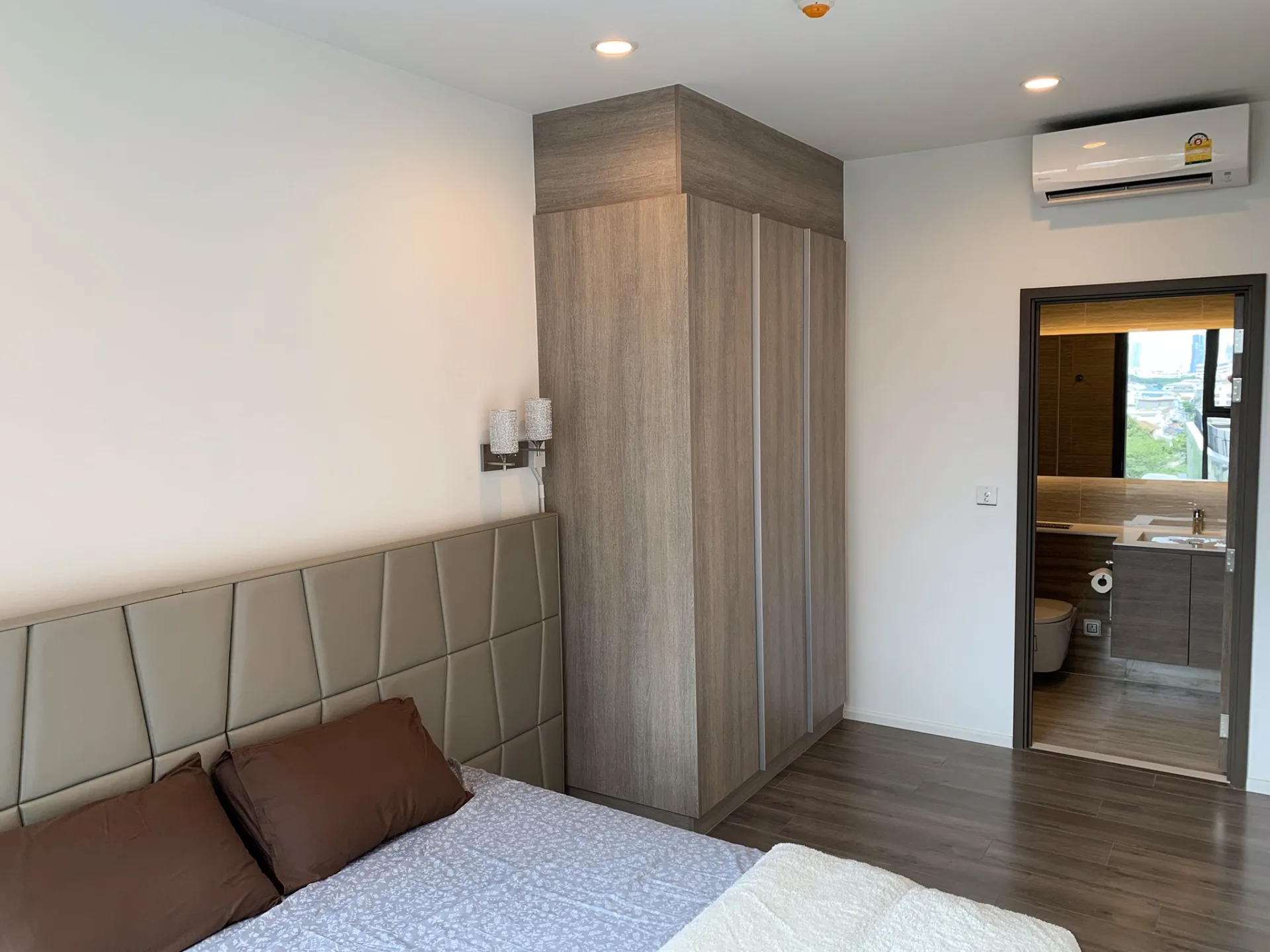 Property photos for Whizdom Essence