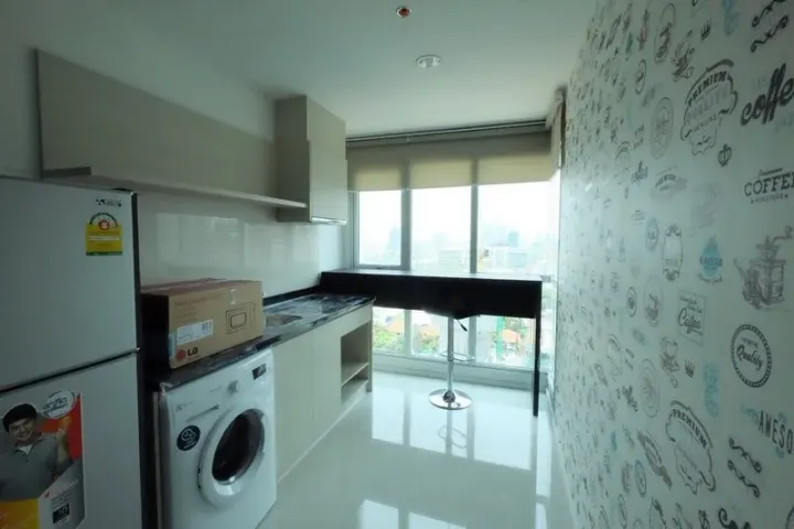 Property photos for Rhythm Sathorn - Narathiwas
