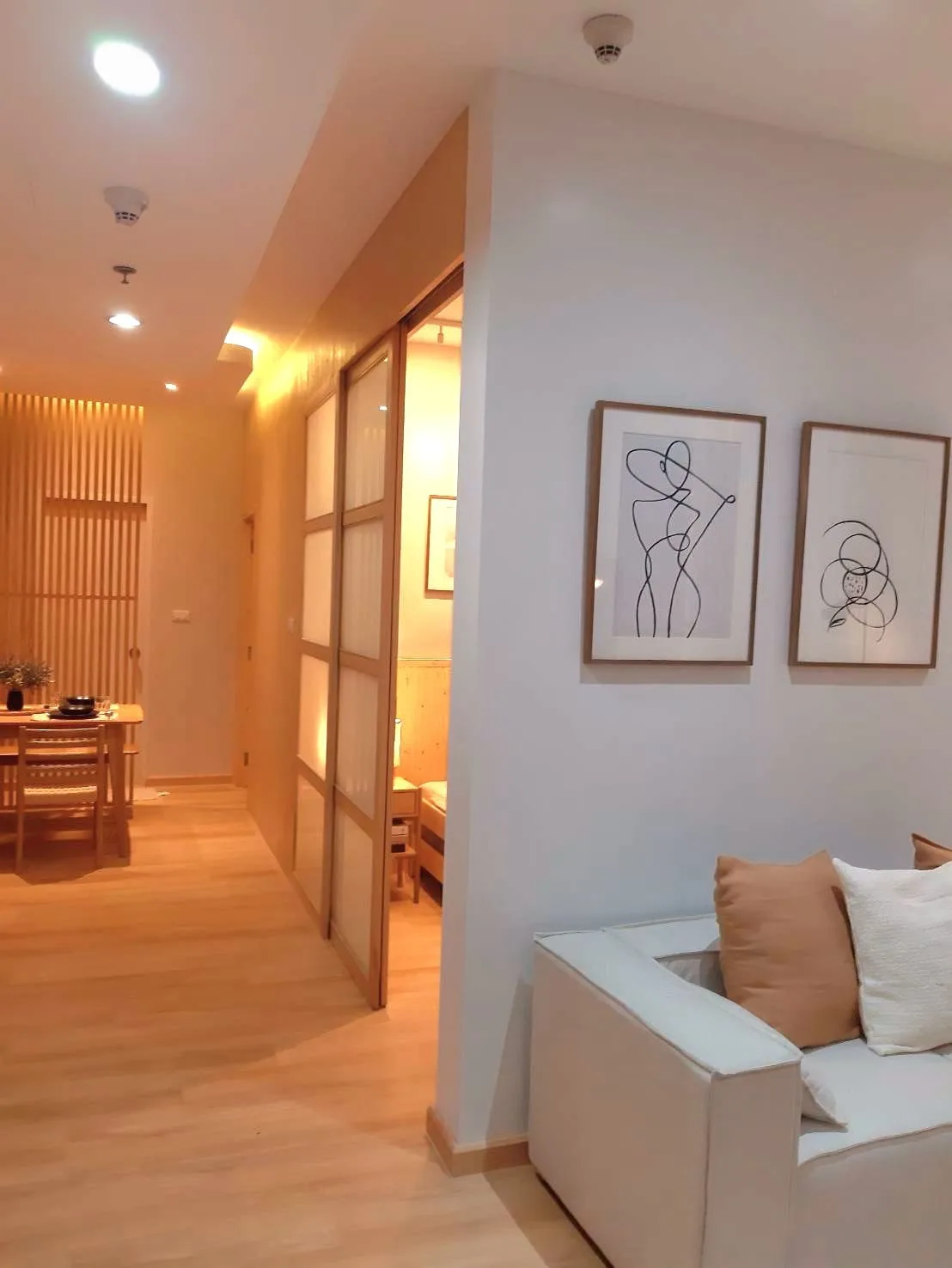 Property photos for Villa Rachatewi