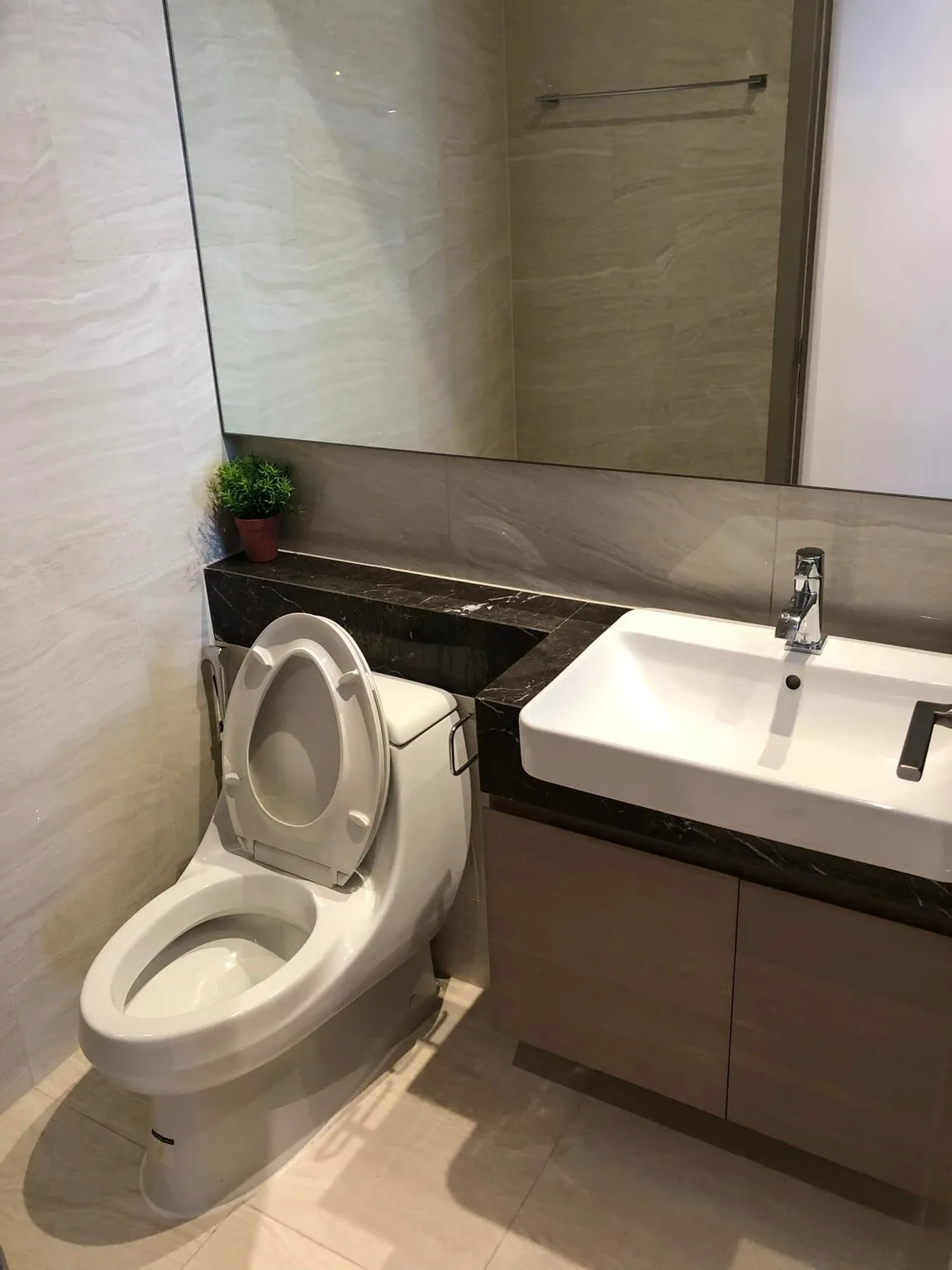 Property photos for Ashton Silom