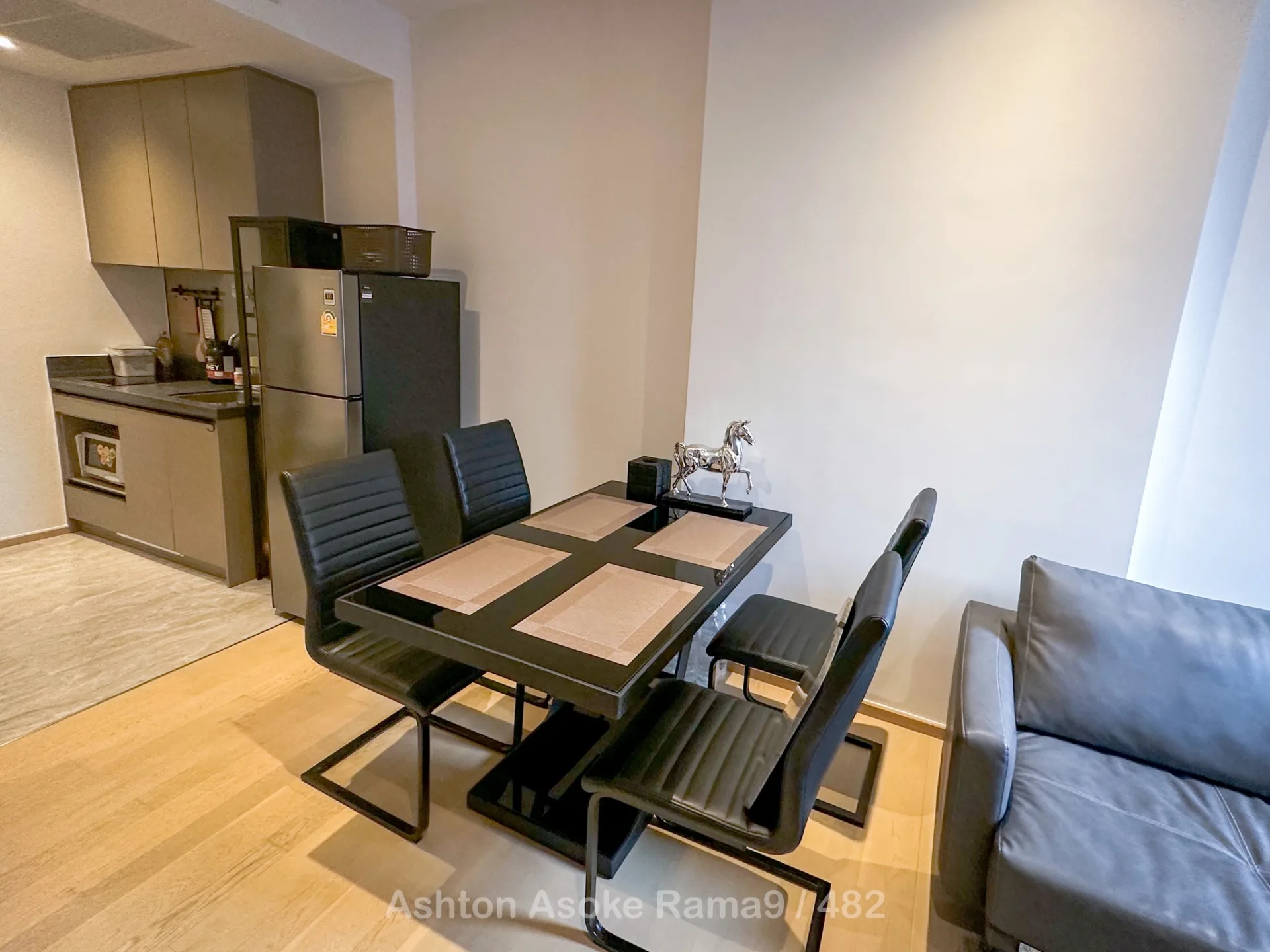 Property photos for ASHTON Asoke - Rama 9