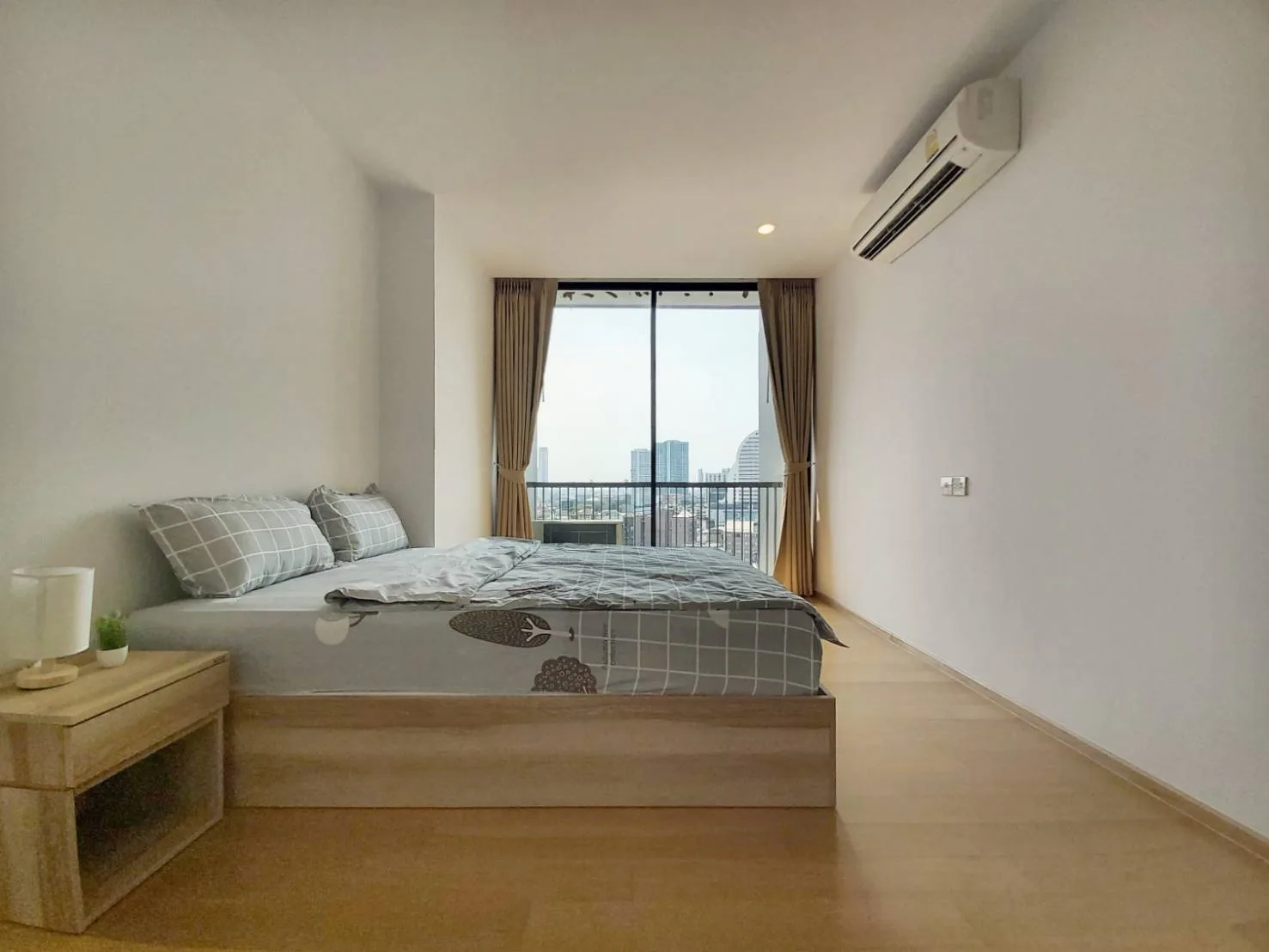 Property photos for Noble Revolve Silom