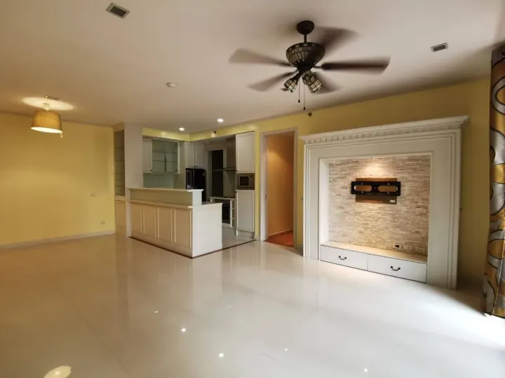 Property photos for The Legend Saladaeng