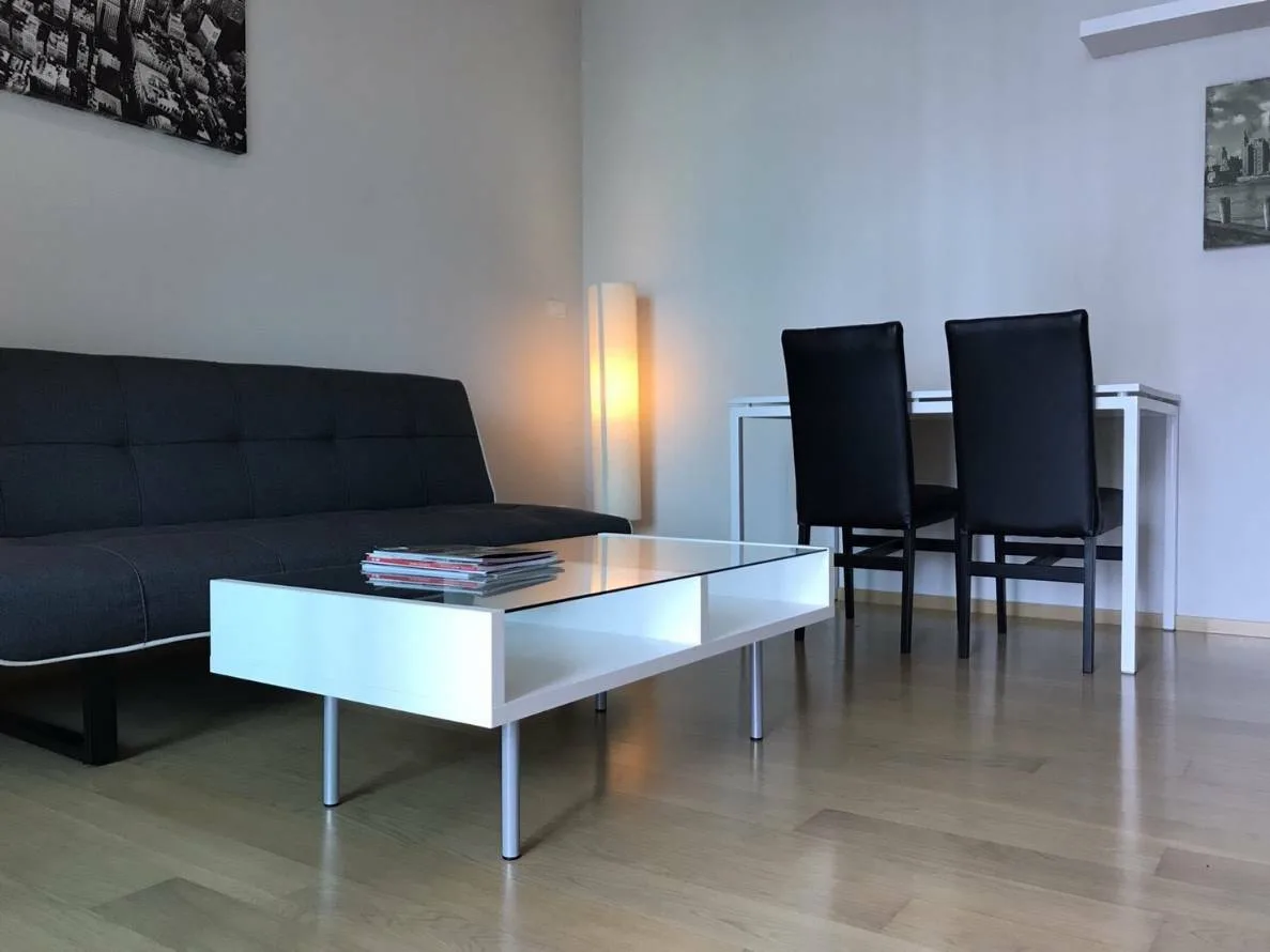 Property photos for Noble ReD
