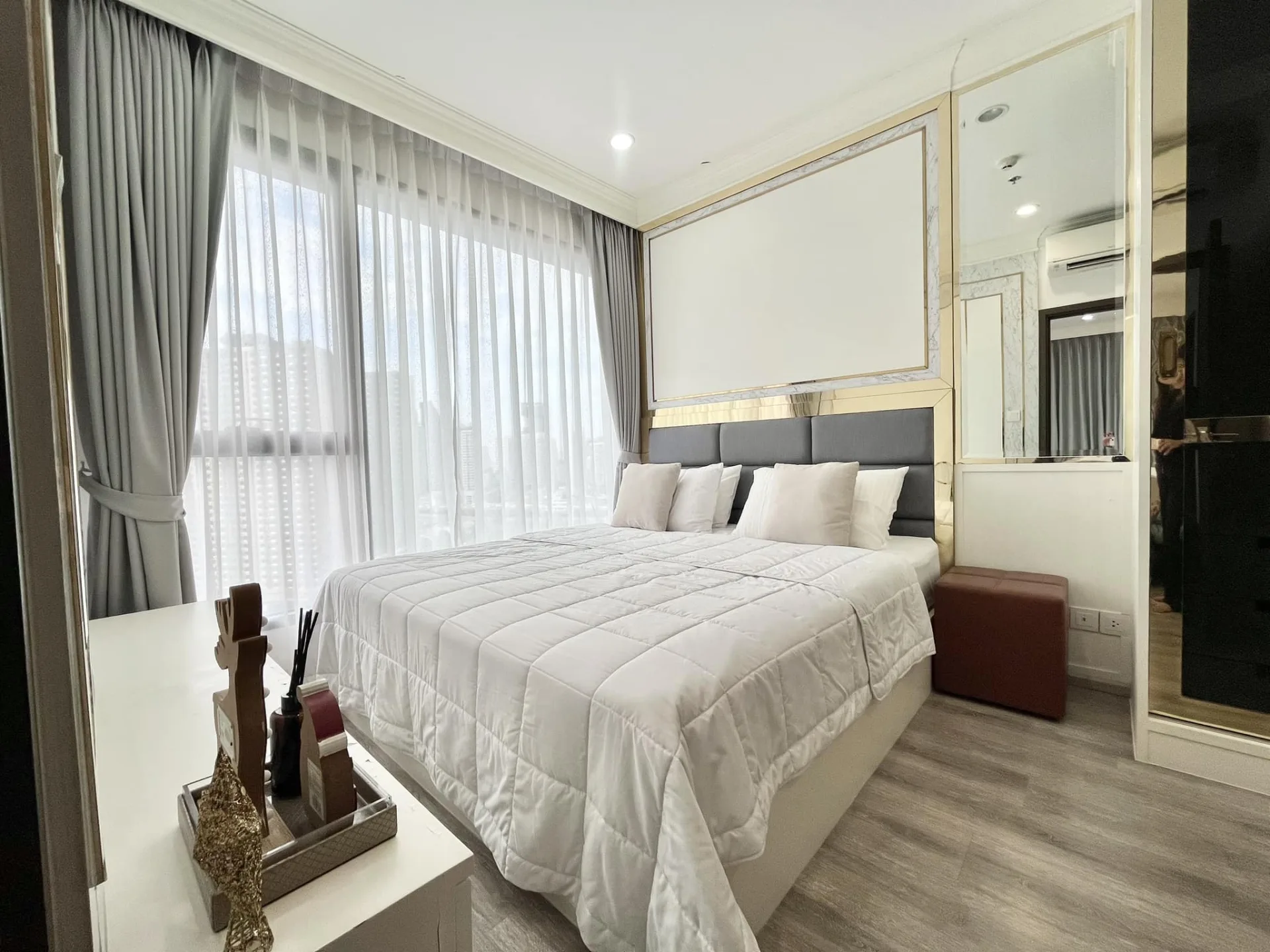 Property photos for Ideo Mobi Asoke