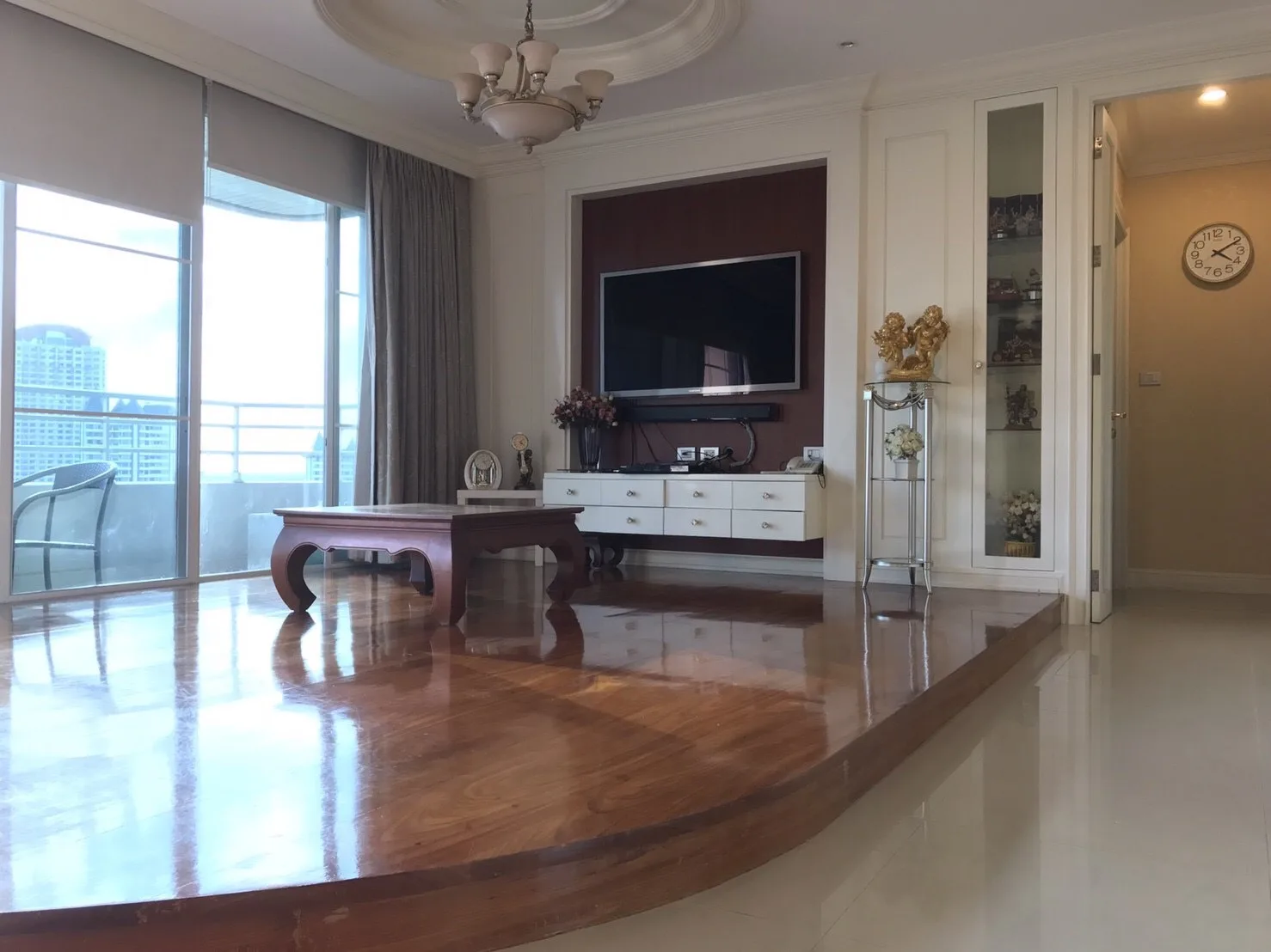 Property photos for Watermark Chaophraya
