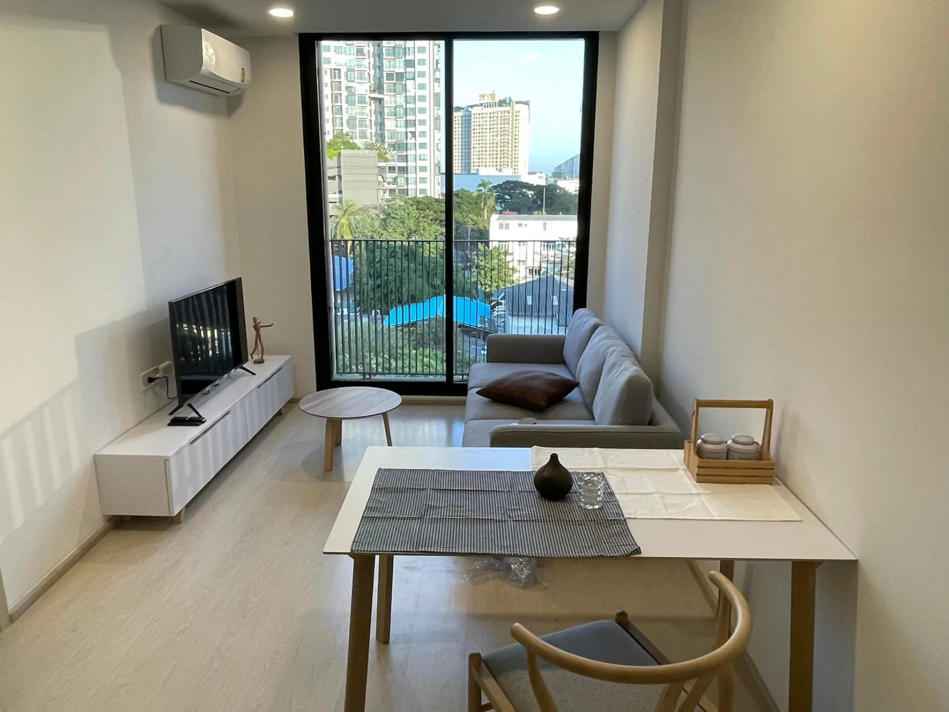 Property photos for Noble Ambience Sukhumvit 42