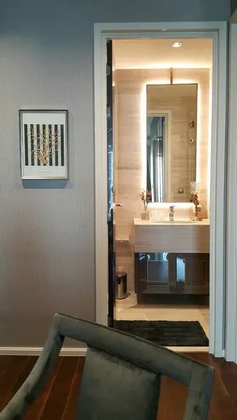 Property photos for The Diplomat 39