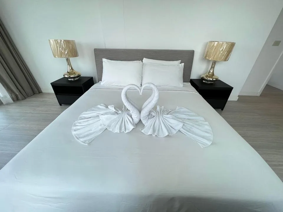 Property photos for 185 Rajadamri