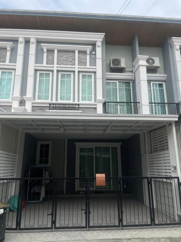 Property photos for Golden Neo Sukhumvit Lasalle