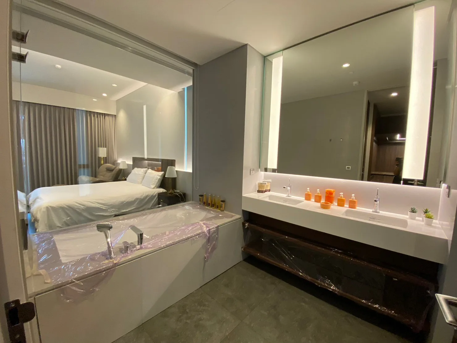 Property photos for Tela Thonglor