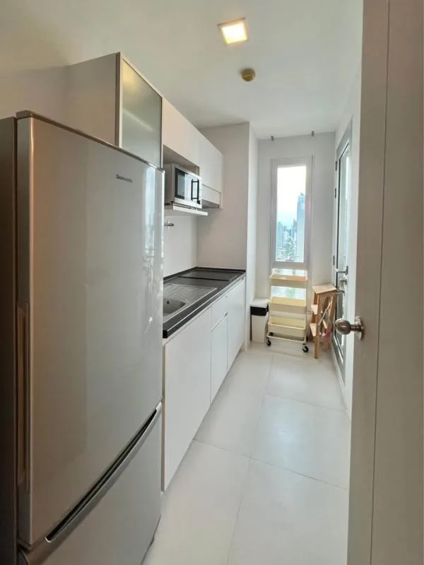Property photos for Thru Thonglor
