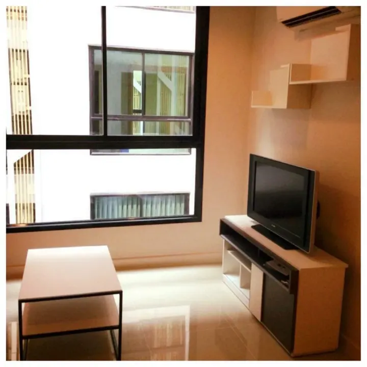 Property photos for Zenith Place Sukhumvit 42
