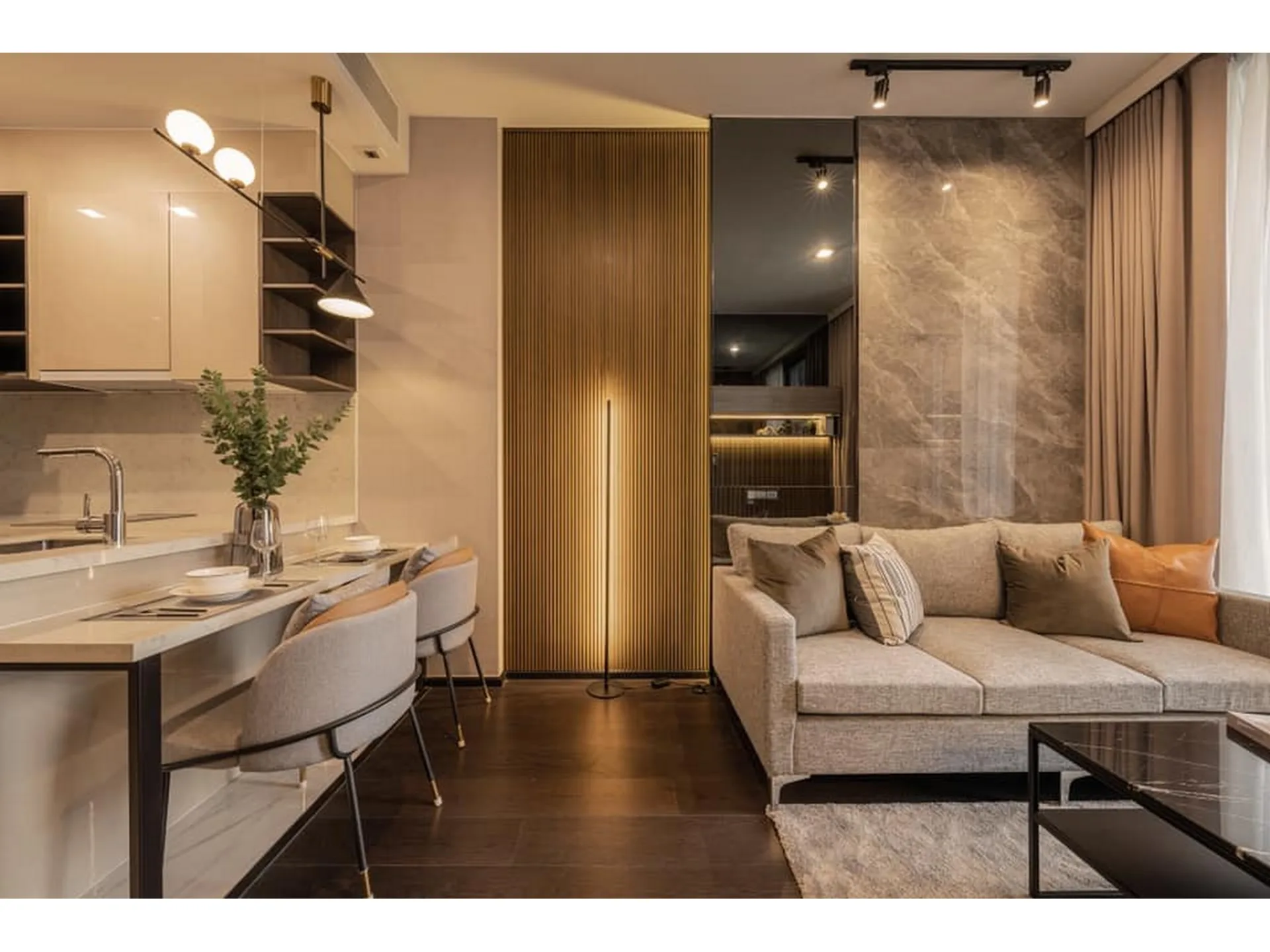 Property photos for Laviq Sukhumvit 57