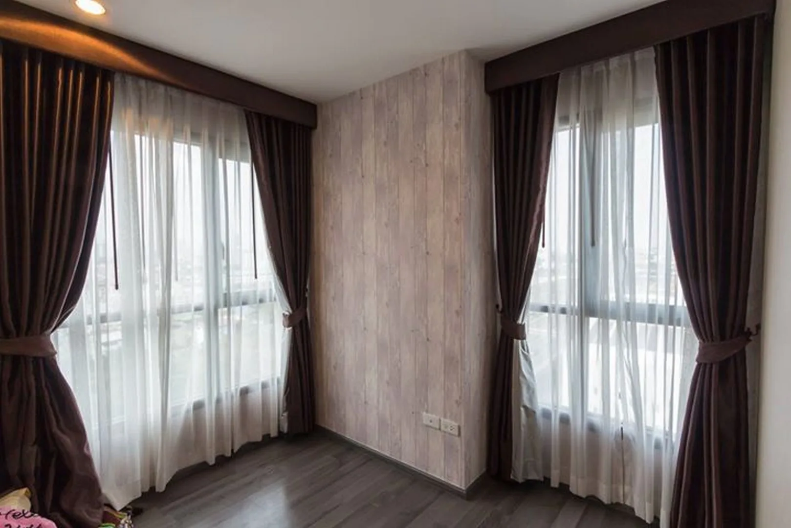 Property photos for The Base Sukhumvit 77