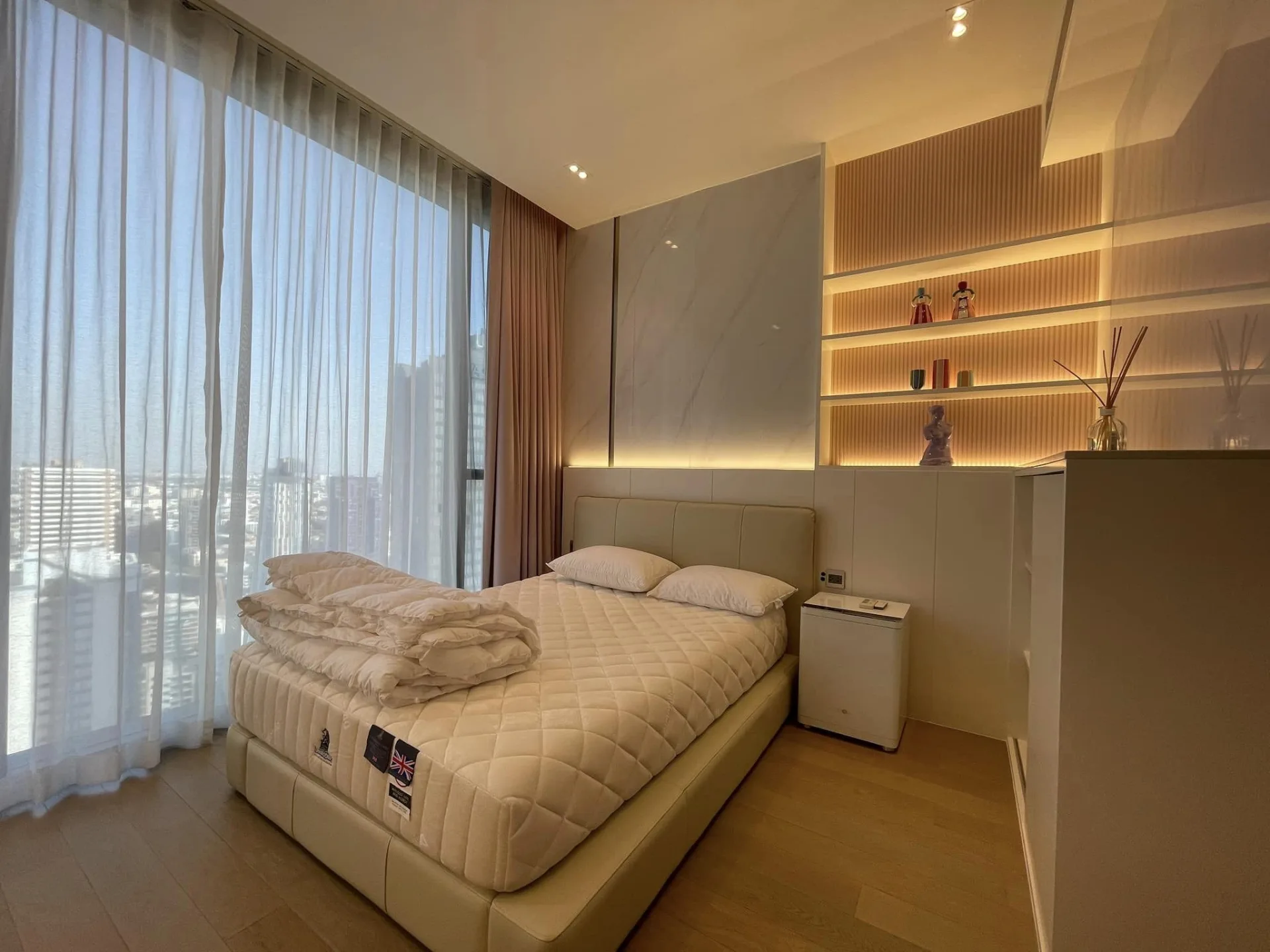 Property photos for The Strand Thonglor