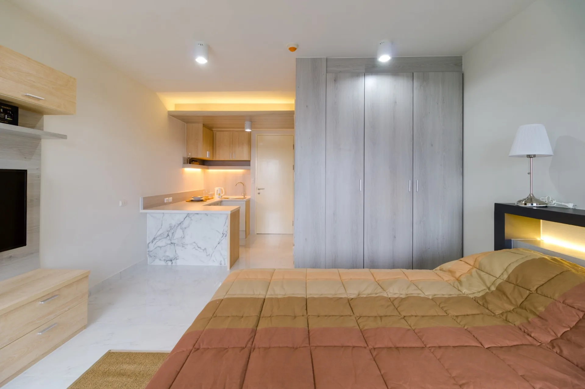 Property photos for Iris Avenue Onnuch - Suvarnabhumi