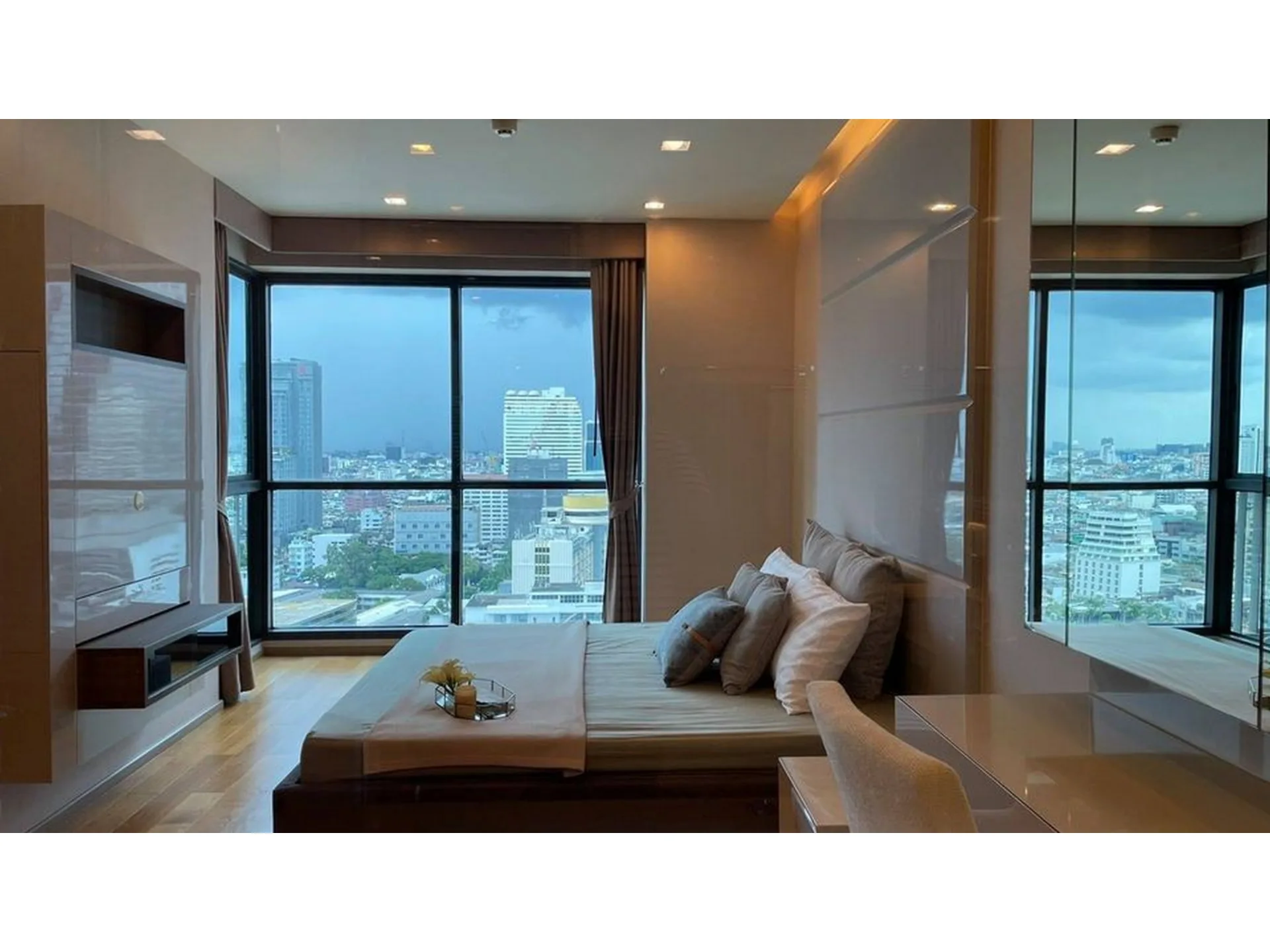 Property photos for The Address Sathorn