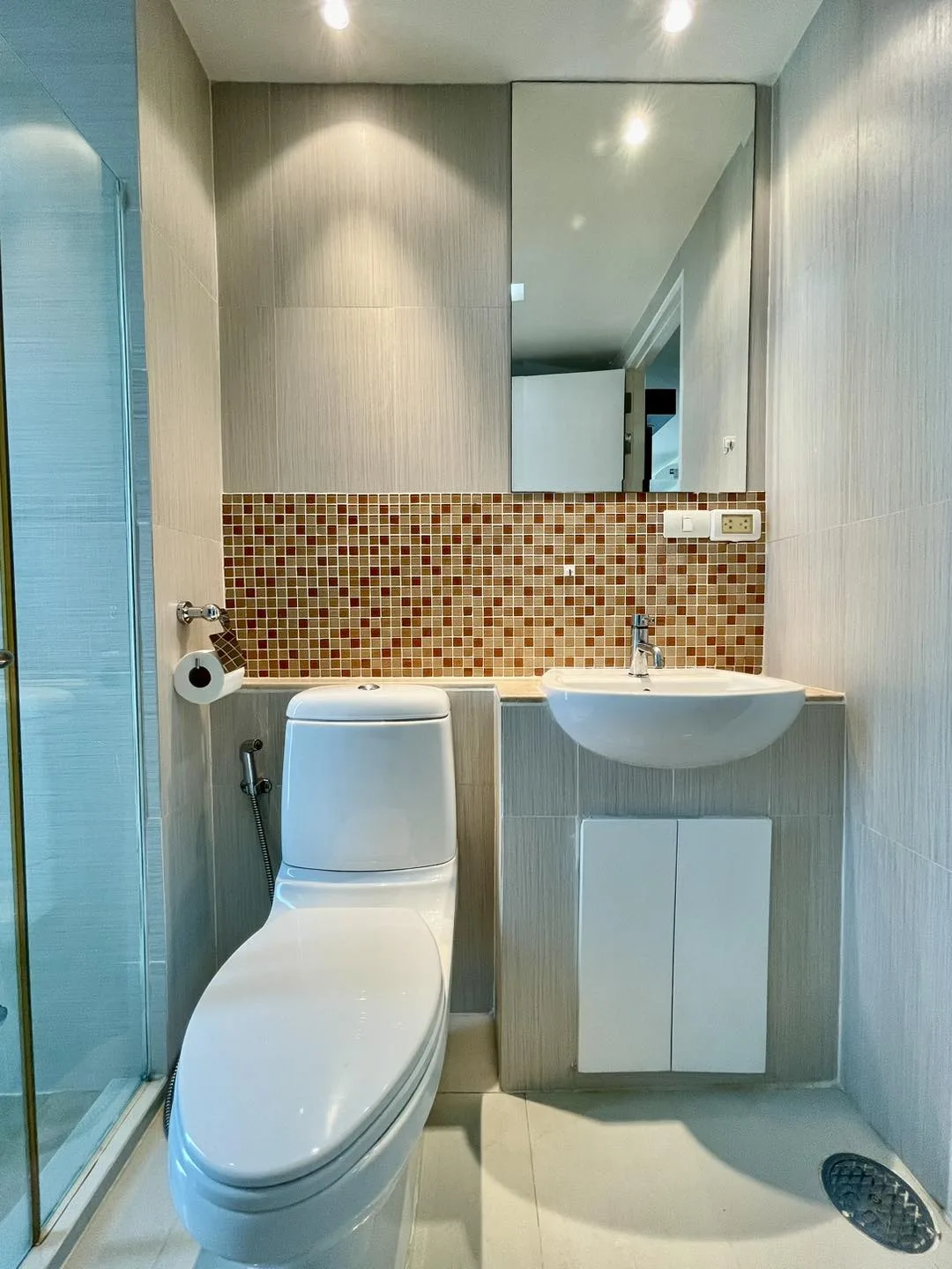 Property photos for The Alcove 49