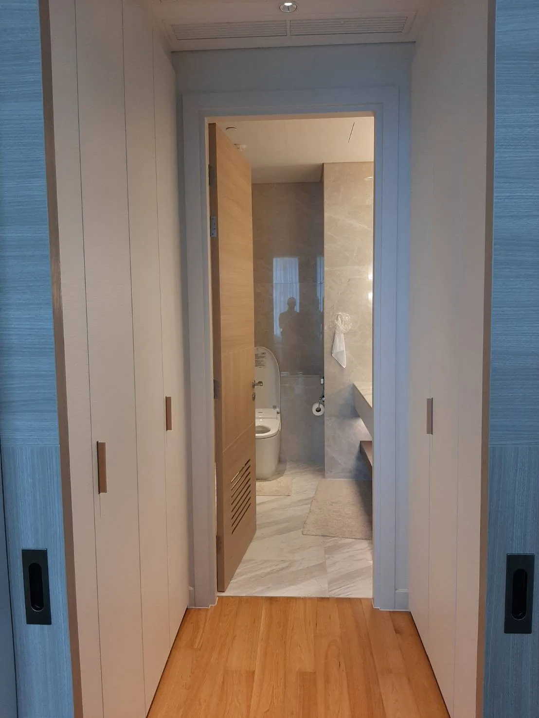 Property photos for Sindhorn Residence